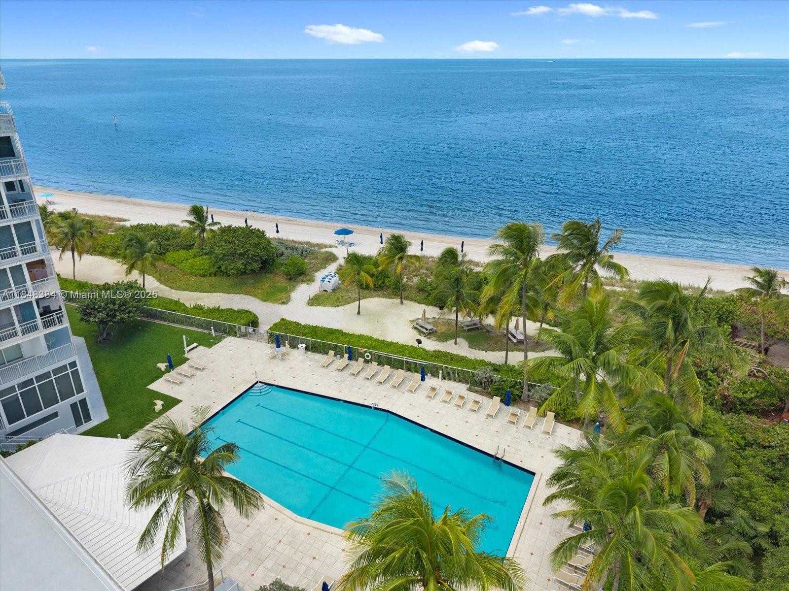 Small Image of 600 GRAPETREE DR #11CN, Key Biscayne Number 37