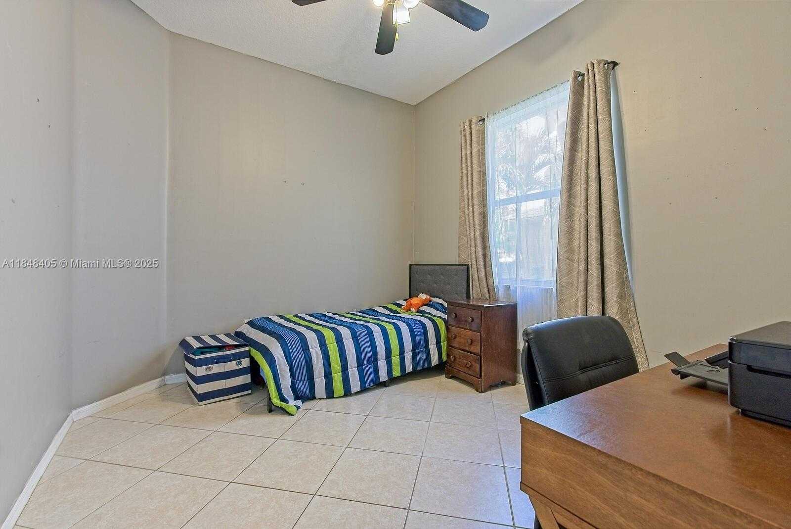 Small Image of 1921 SOUTH EAST 16TH AVE #1921, Homestead Number 20