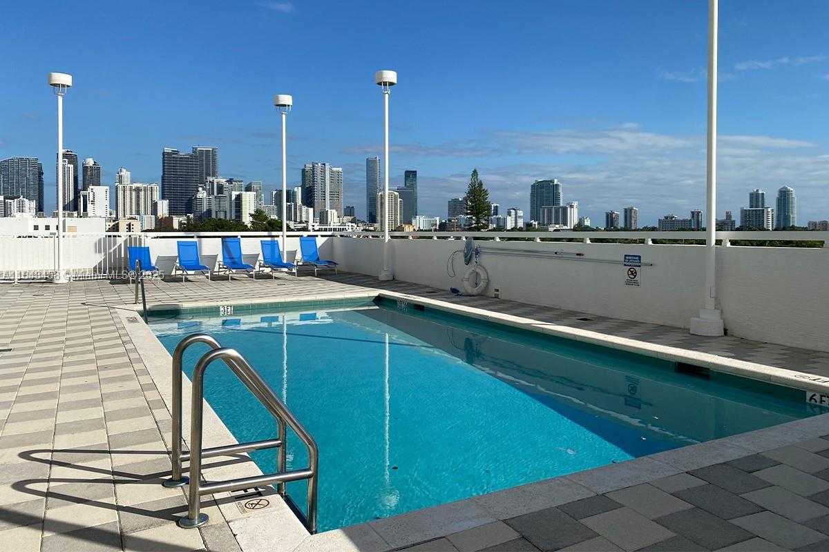 Small Image of 900 SOUTH WEST 8TH ST #605, Miami Number 32