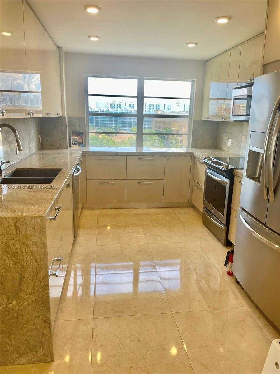 Small Image of 2851 NORTH EAST 183RD ST #802E, Aventura Number 10