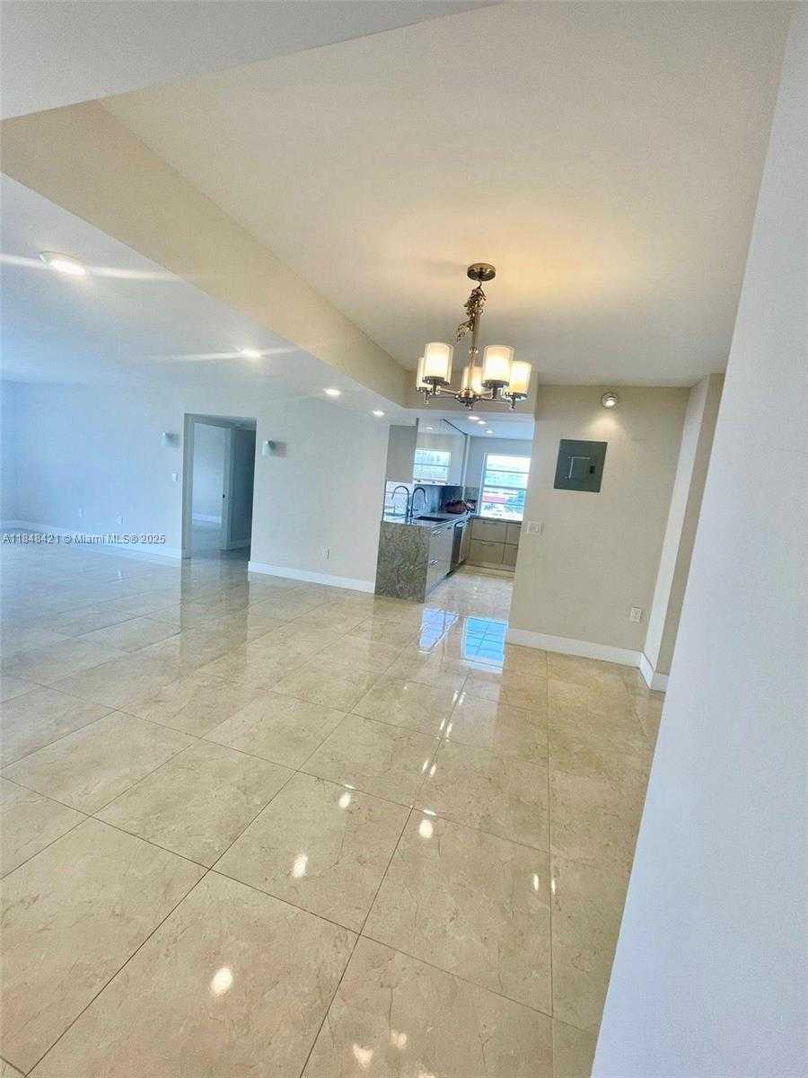 Small Image of 2851 NORTH EAST 183RD ST #802E, Aventura Number 16
