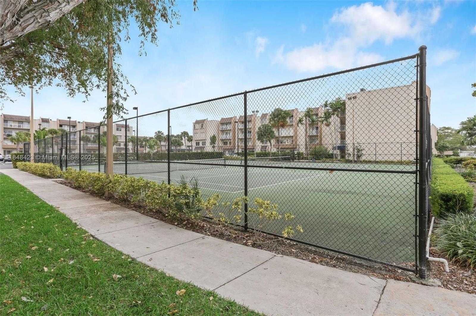 Small Image of 7765 SOUTH WEST 86TH ST #F2-404, Miami Number 32