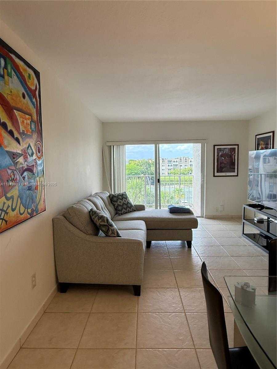 Small Image of 7765 SOUTH WEST 86TH ST #F2-404, Miami Number 4