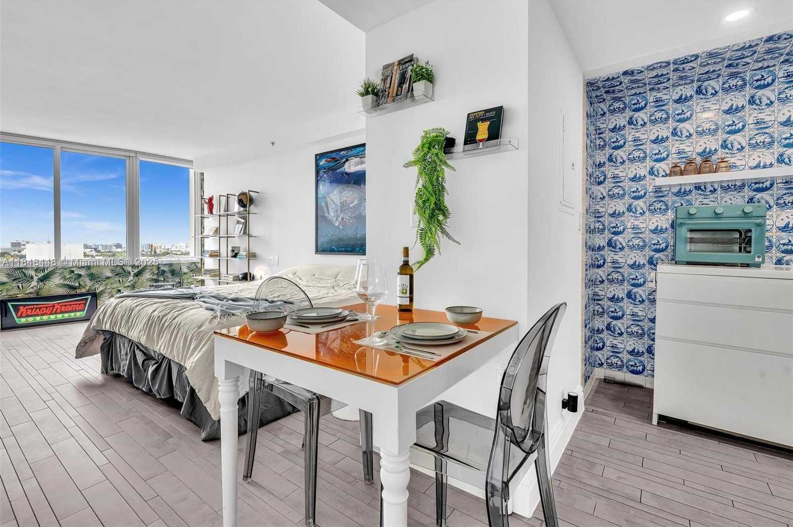 Small Image of 1100 WEST AVE #1019, Miami Beach Number 14