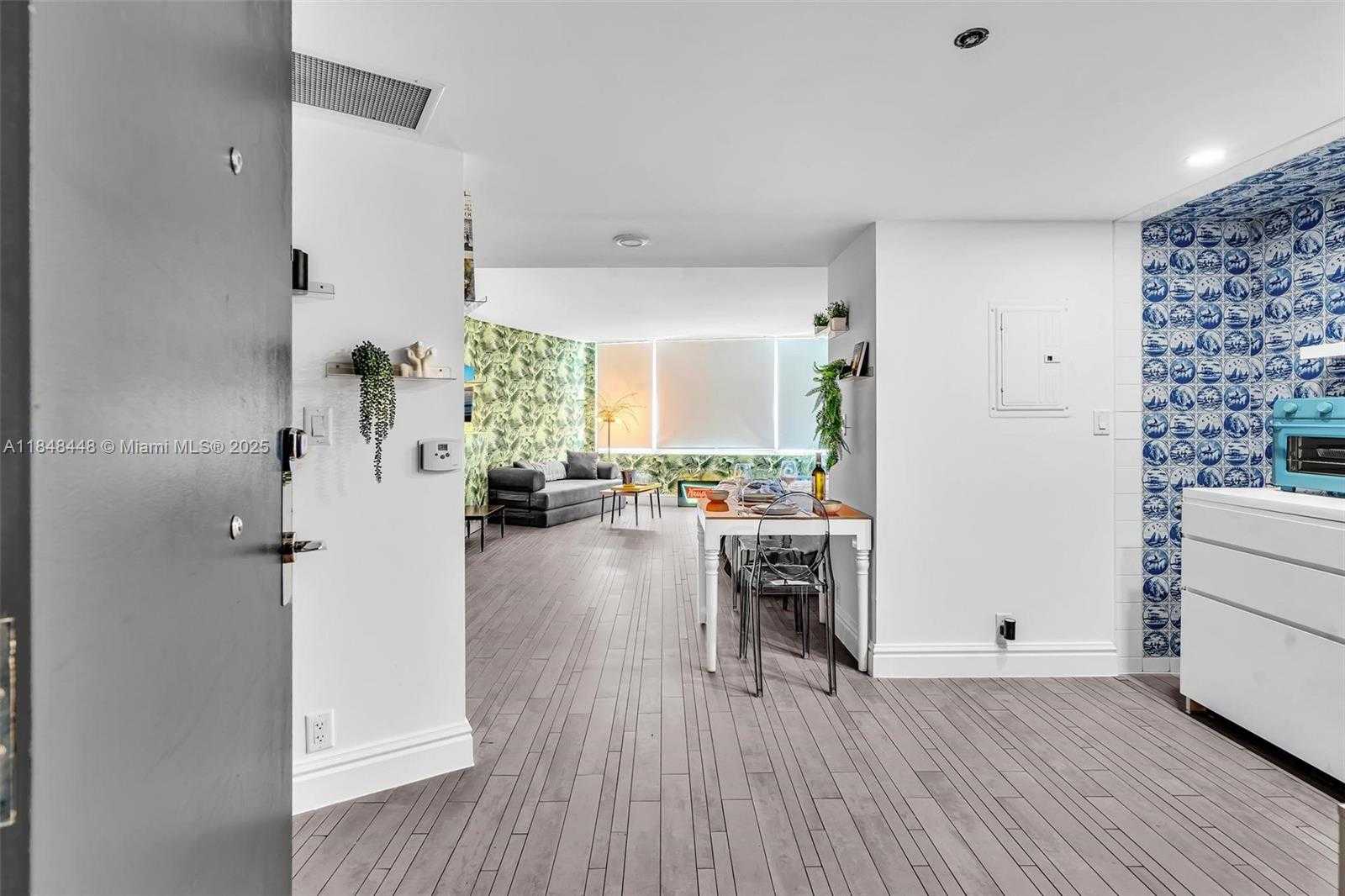 Small Image of 1100 WEST AVE #1019, Miami Beach Number 26