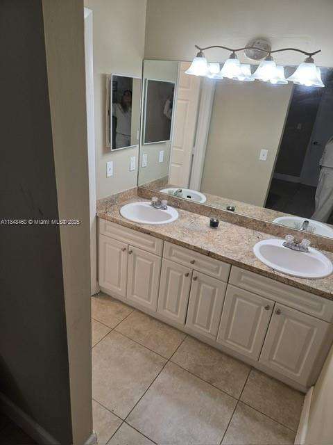 Small Image of 18921 NORTH WEST 63RD CT CIR, Hialeah Number 13