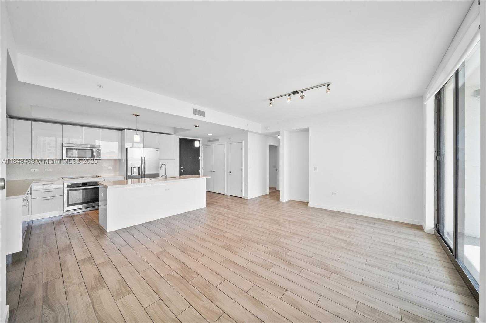 Small Image of 999 SOUTH WEST 1ST AVE #2406, Miami Number 10