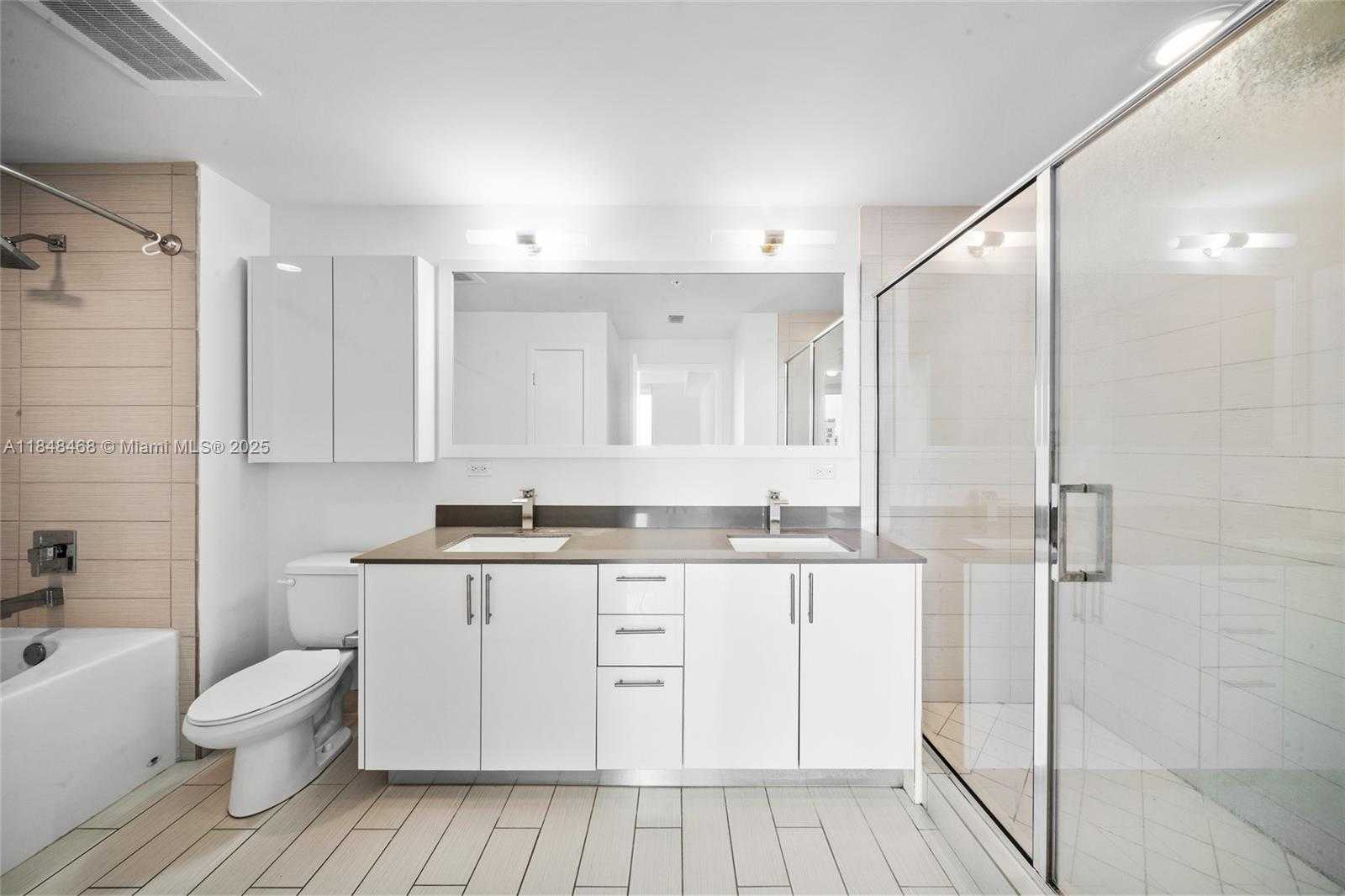 Small Image of 999 SOUTH WEST 1ST AVE #2406, Miami Number 17