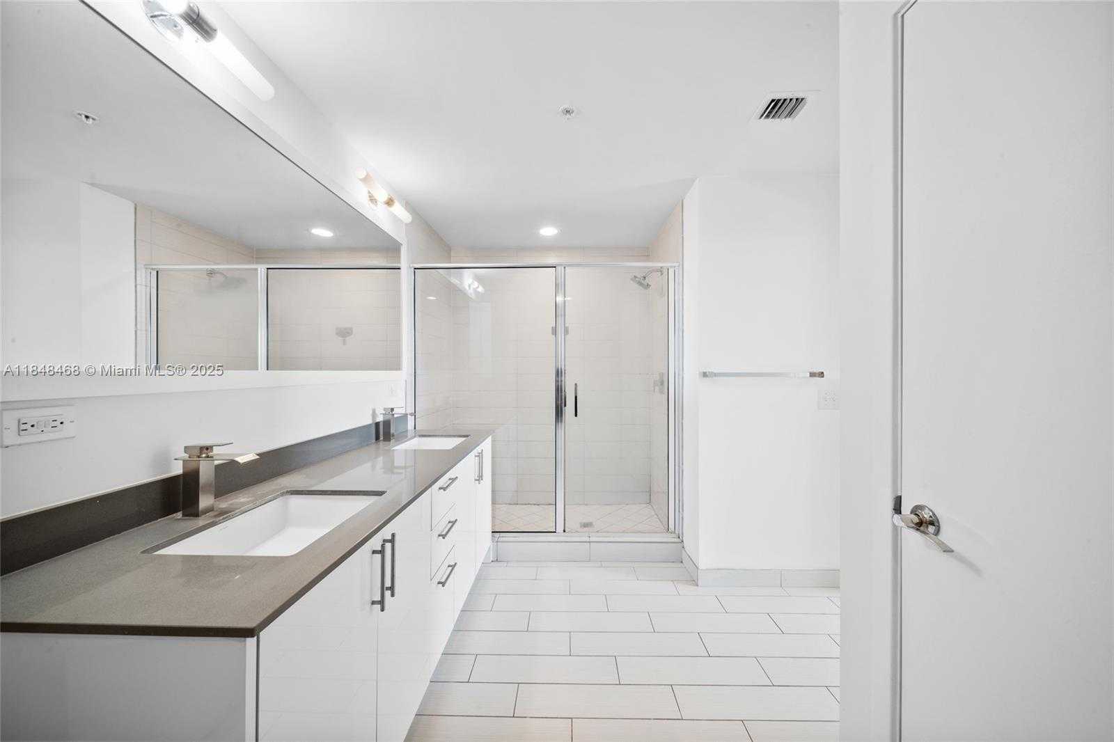 Small Image of 999 SOUTH WEST 1ST AVE #2406, Miami Number 19