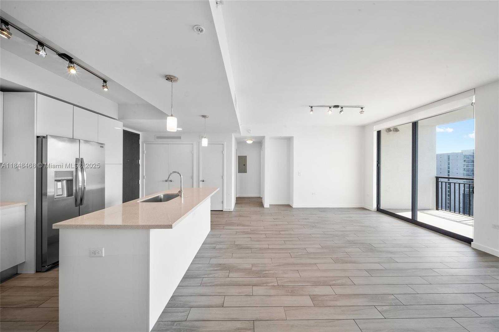 Small Image of 999 SOUTH WEST 1ST AVE #2406, Miami Number 7