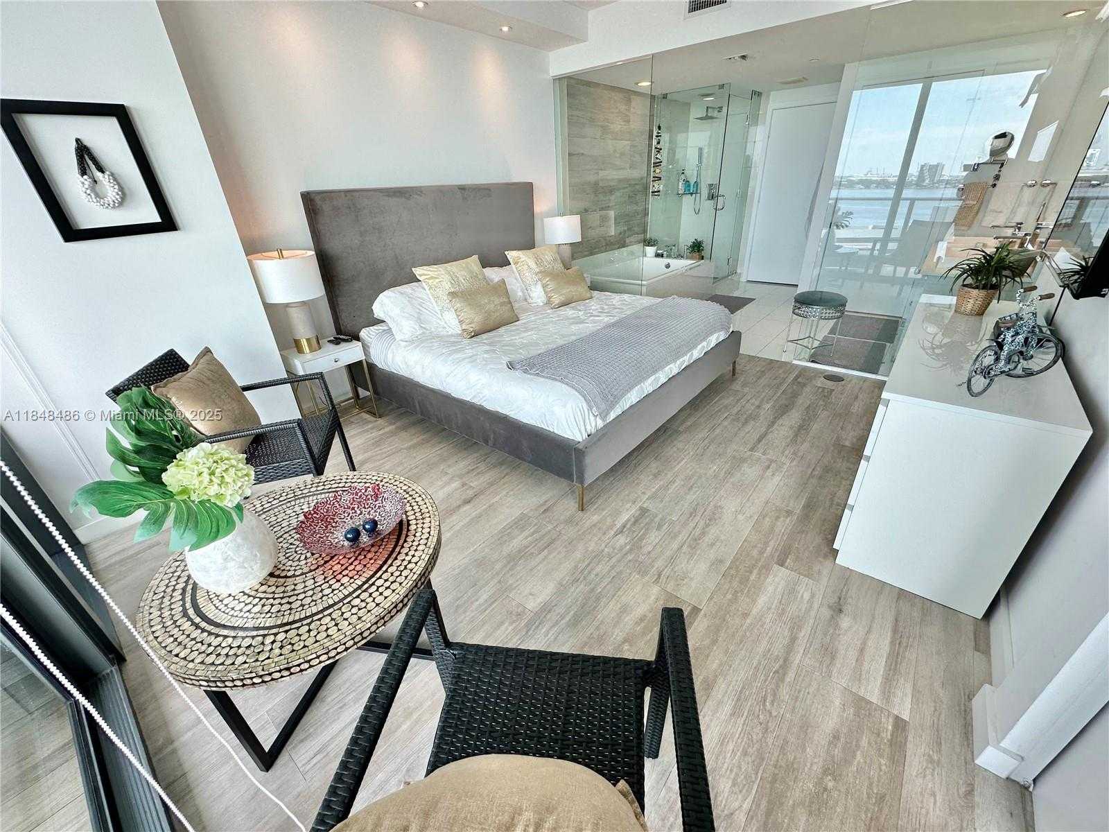 Small Image of 650 NORTH EAST 32ND ST #1404, Miami Number 10