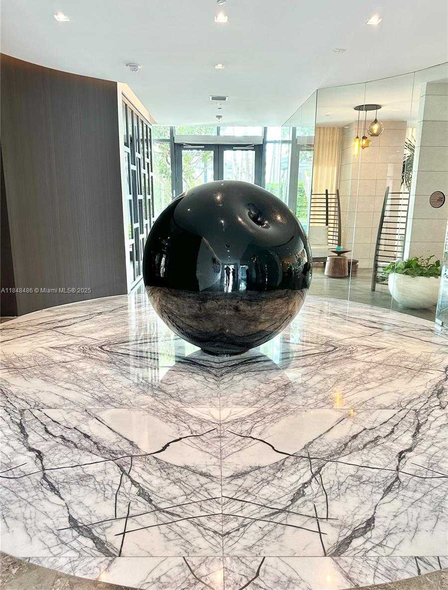 Small Image of 650 NORTH EAST 32ND ST #1404, Miami Number 24