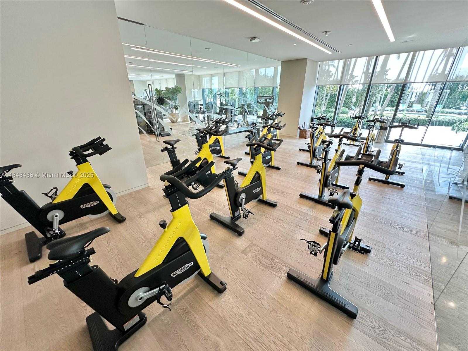 Small Image of 650 NORTH EAST 32ND ST #1404, Miami Number 33