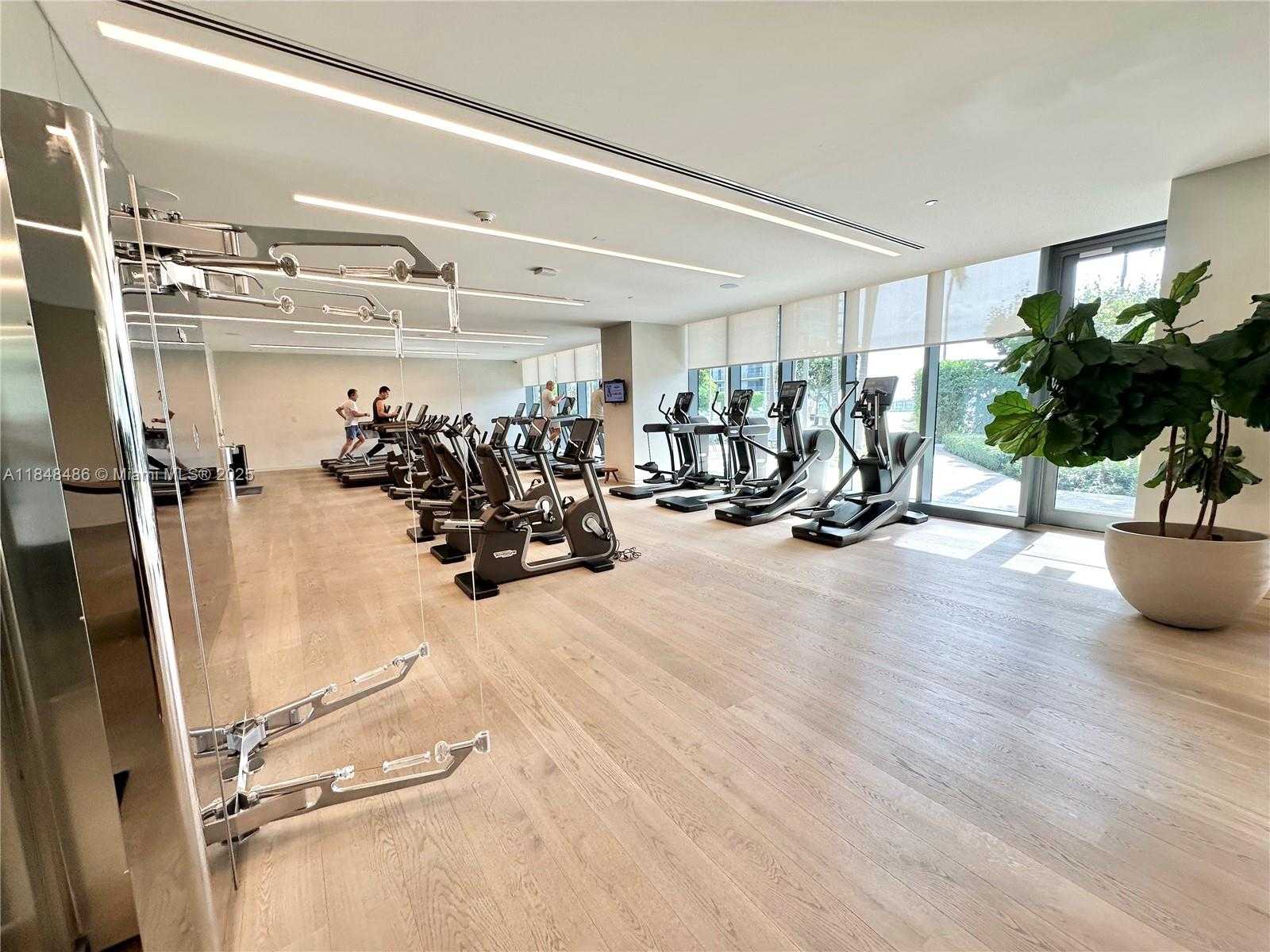 Small Image of 650 NORTH EAST 32ND ST #1404, Miami Number 34