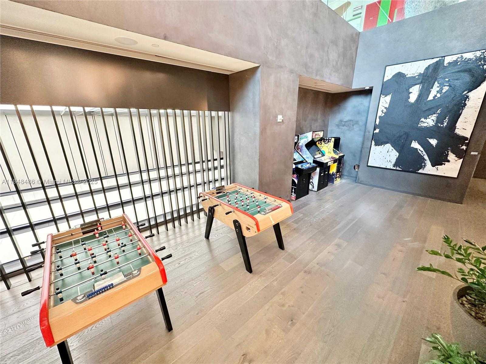 Small Image of 650 NORTH EAST 32ND ST #1404, Miami Number 37