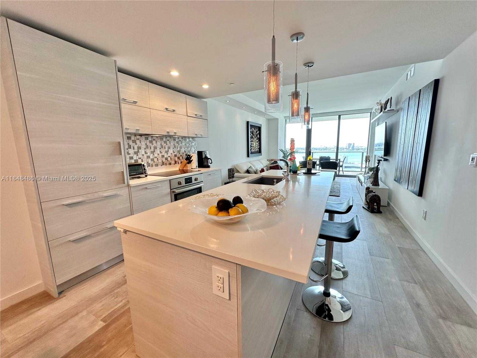 Small Image of 650 NORTH EAST 32ND ST #1404, Miami Number 6