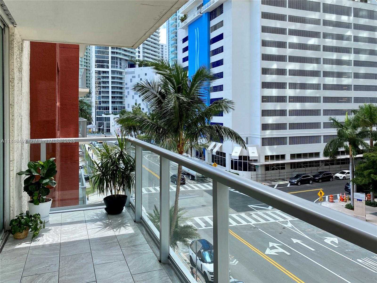 Small Image of 1155 BRICKELL BAY DR #302, Miami Number 30