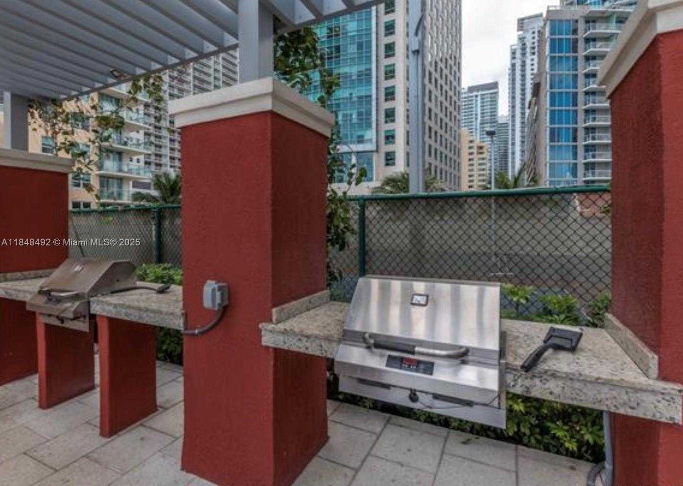 Small Image of 1155 BRICKELL BAY DR #302, Miami Number 38