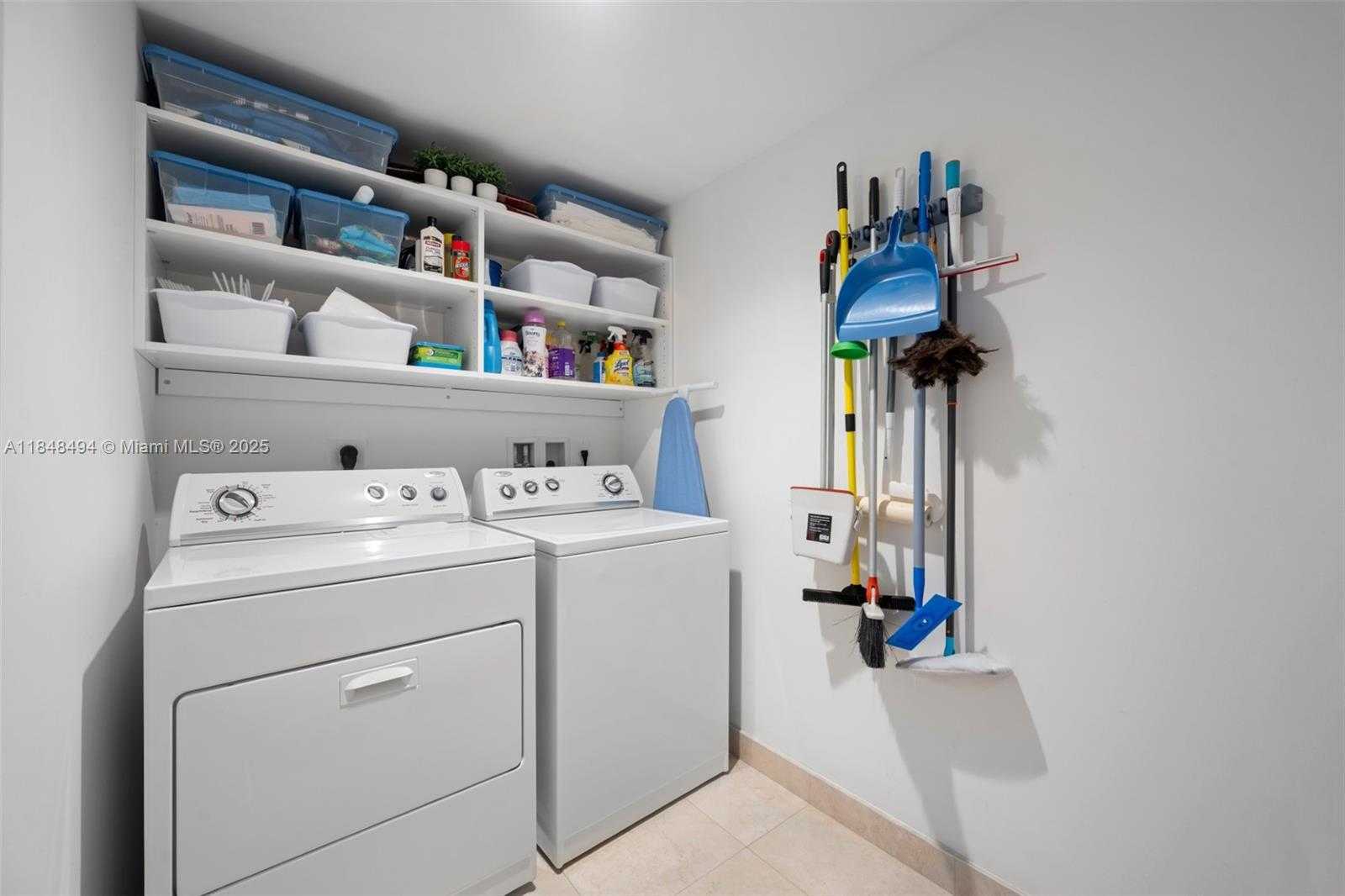 Small Image of 150 SUNNY ISLES BLVD #TH301, Sunny Isles Beach Number 10