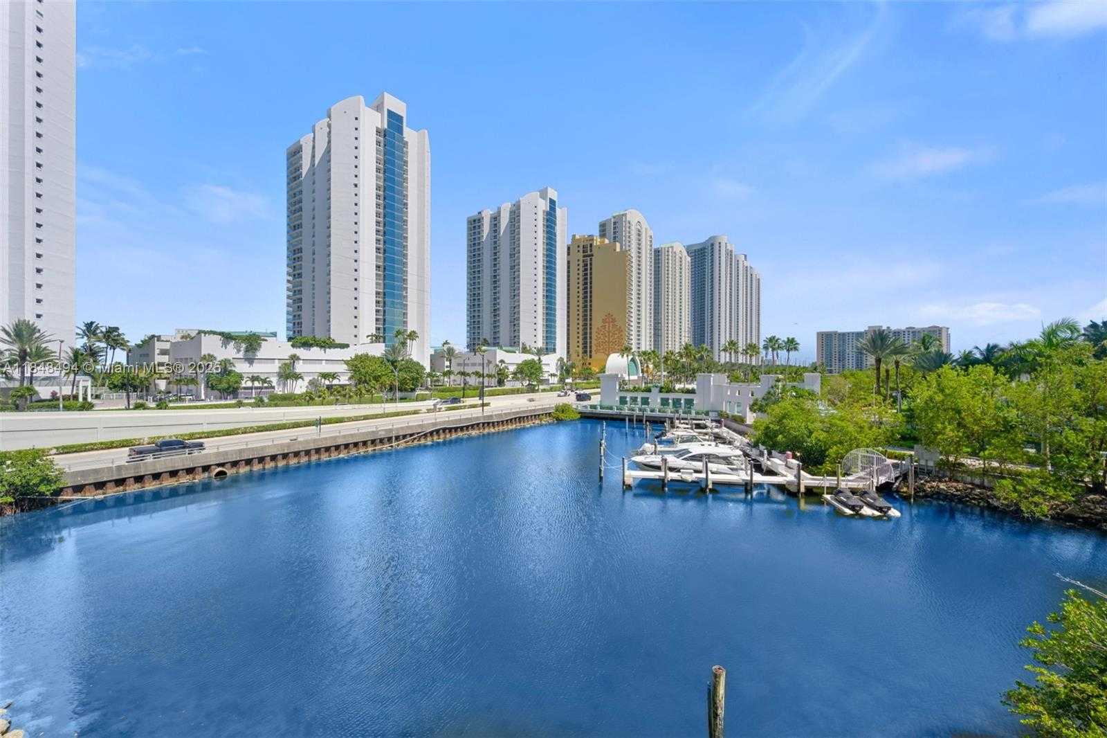 Small Image of 150 SUNNY ISLES BLVD #TH301, Sunny Isles Beach Number 25