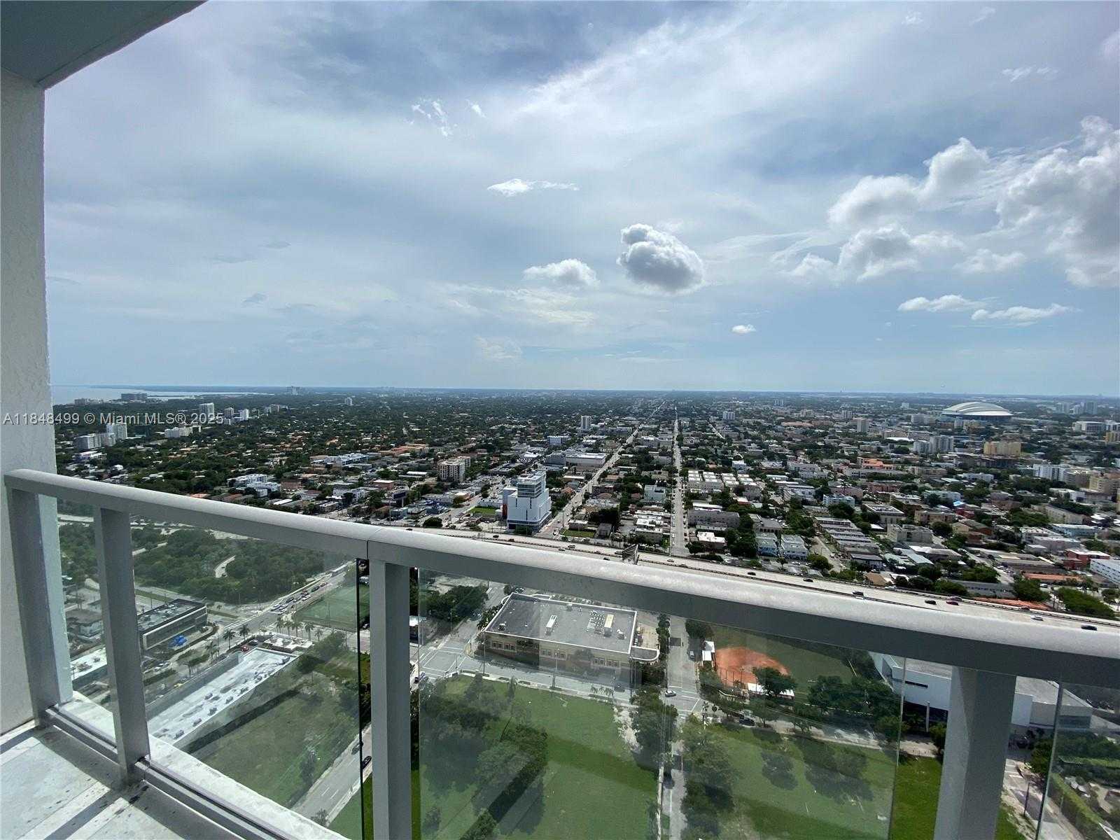 Small Image of 185 SOUTH WEST 7TH ST #4100, Miami Number 6