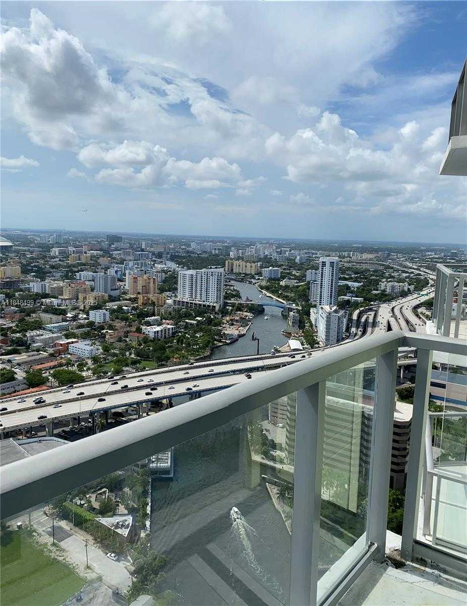 Small Image of 185 SOUTH WEST 7TH ST #4100, Miami Number 9