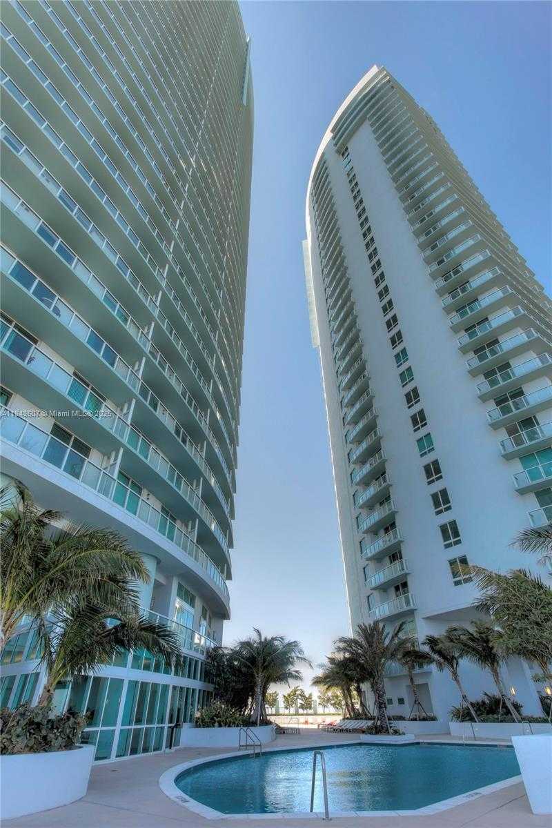 Small Image of 1900 NORTH BAYSHORE DR #2503, Miami Number 24