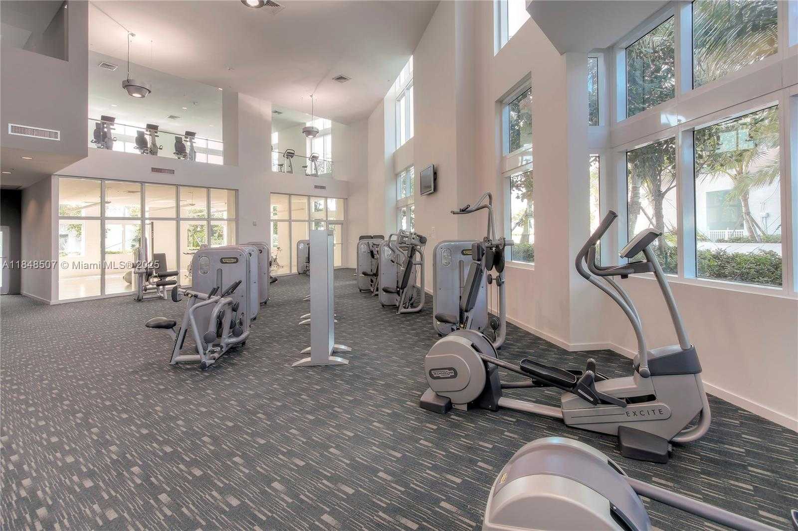 Small Image of 1900 NORTH BAYSHORE DR #2503, Miami Number 37