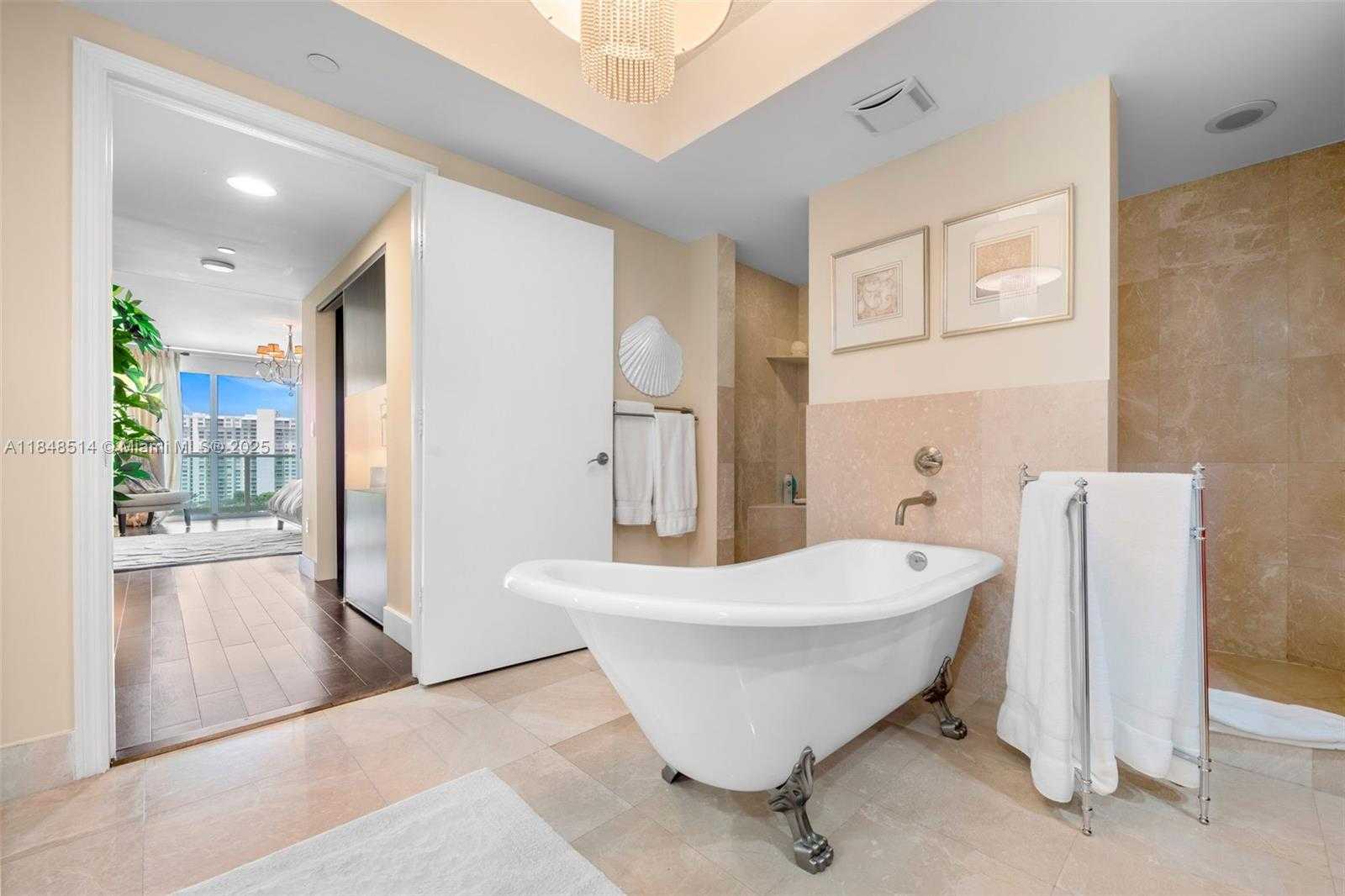 Small Image of 3301 NORTH EAST 183RD ST #1104, Aventura Number 12