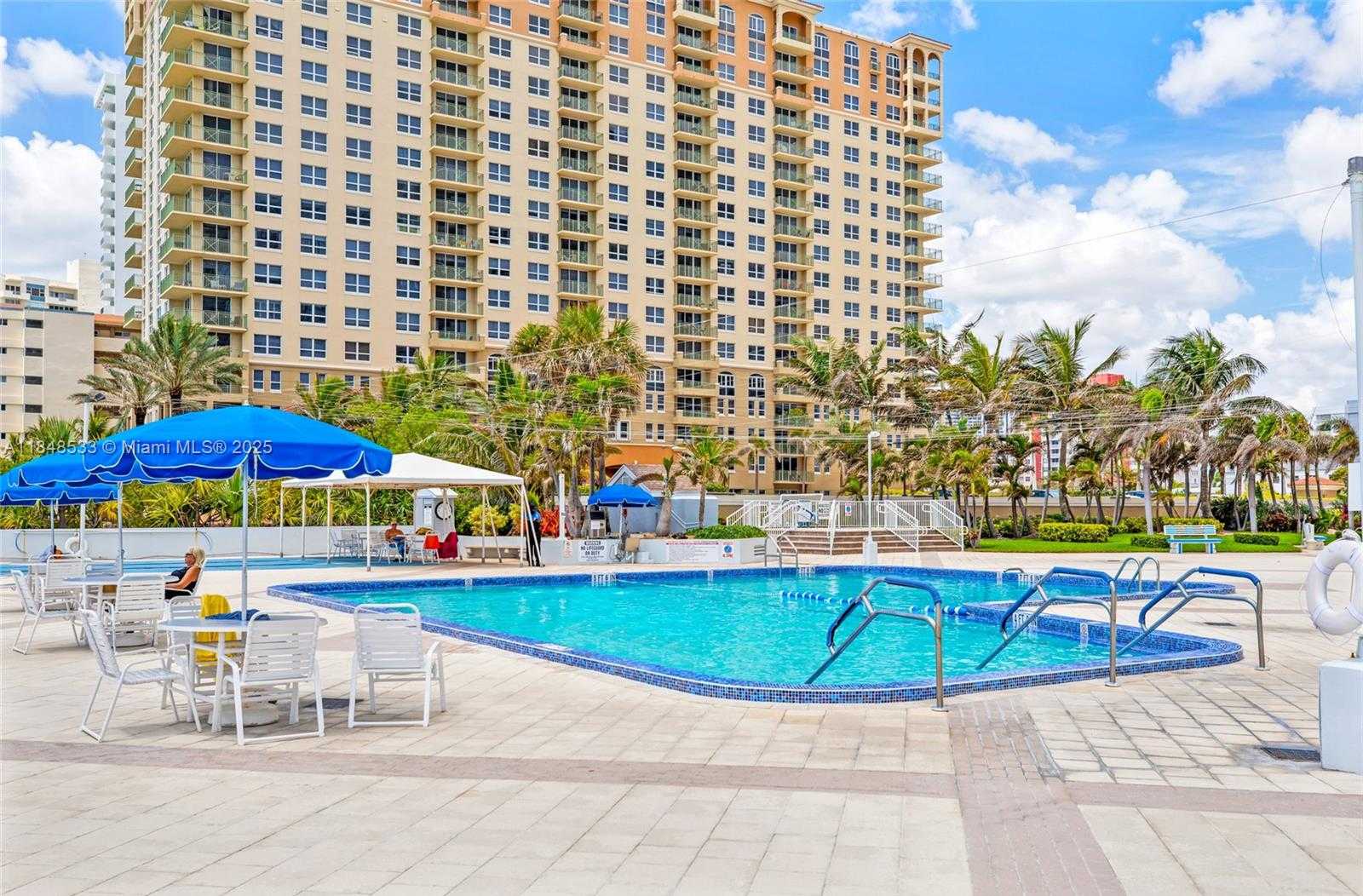 Small Image of 2030 SOUTH OCEAN DR #2004, Hallandale Beach Number 15