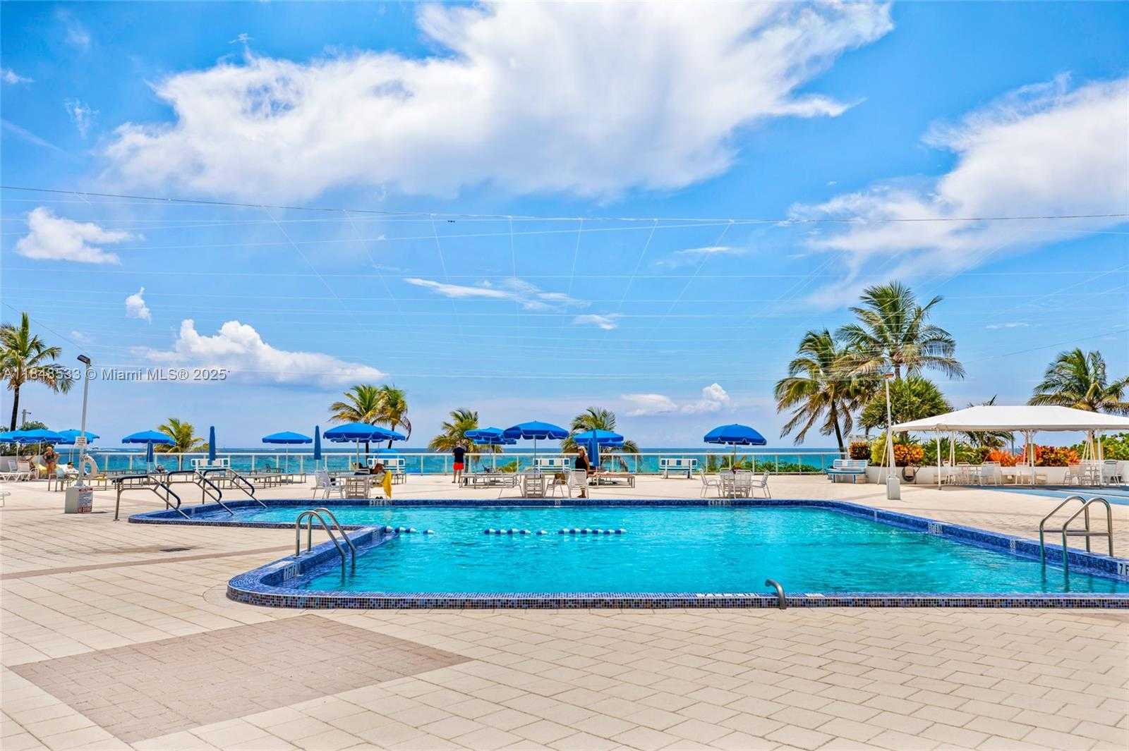 Small Image of 2030 SOUTH OCEAN DR #2004, Hallandale Beach Number 16