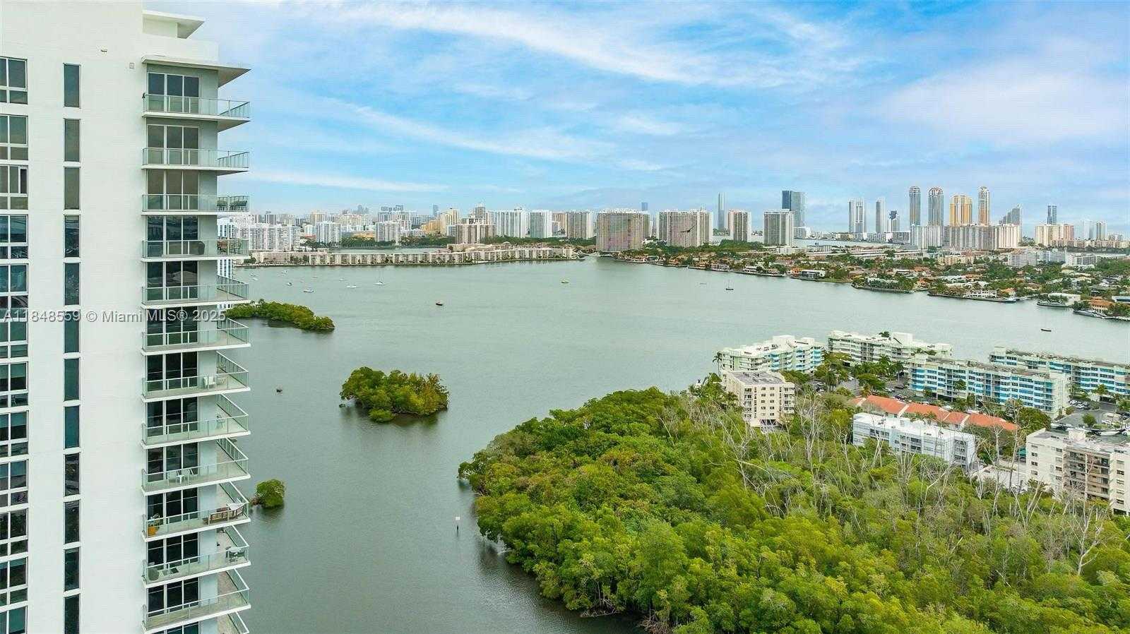 Small Image of 16385 Biscayne Blvd, Sunny Isles Beach, FL 33160, USA Number 55
