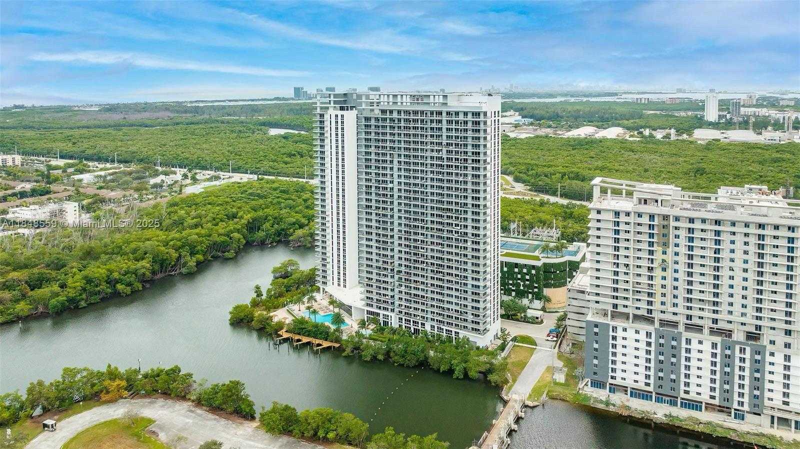Small Image of 16385 Biscayne Blvd, Sunny Isles Beach, FL 33160, USA Number 56