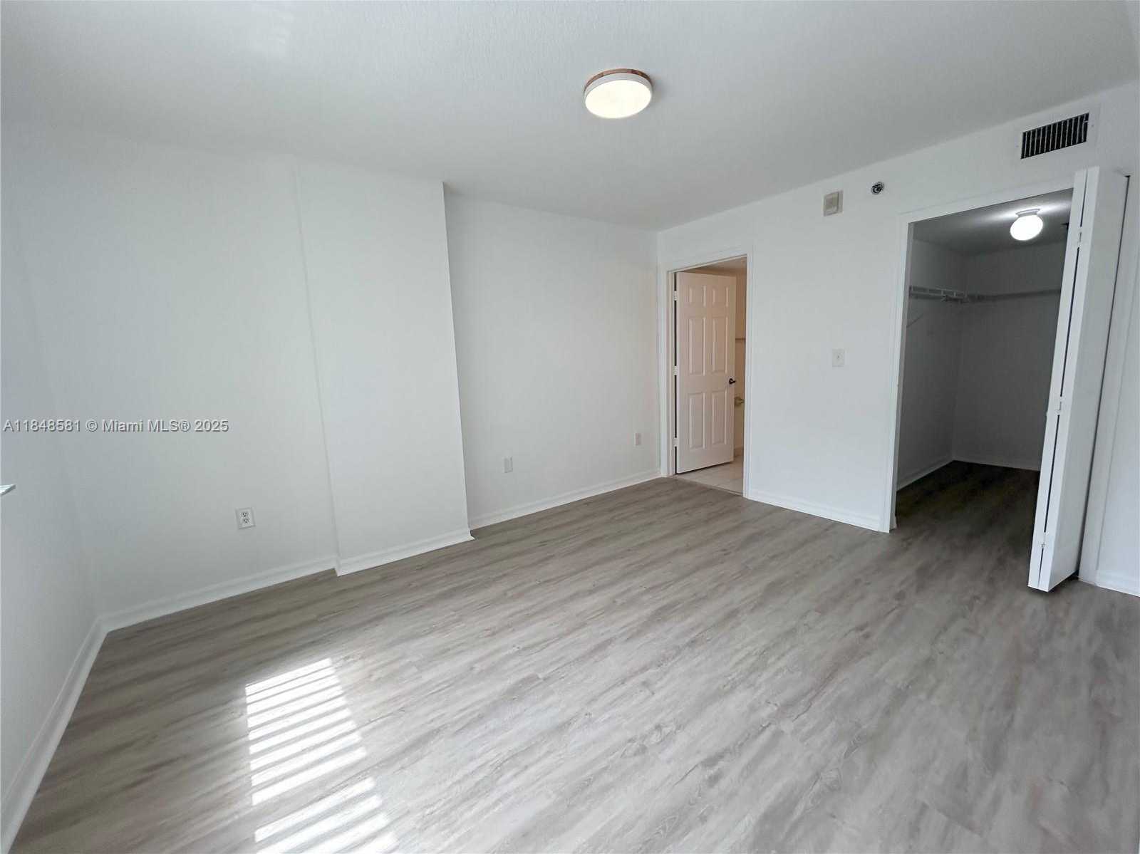 Small Image of 2475 NORTH WEST 16TH ST RD #410, Miami Number 17