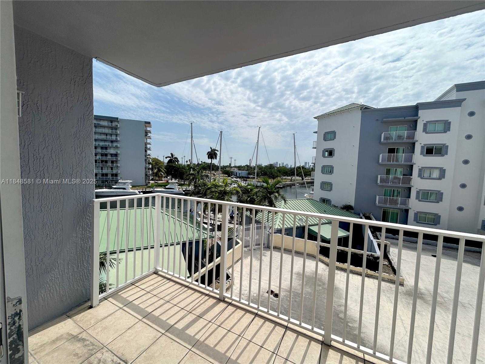 Small Image of 2475 NORTH WEST 16TH ST RD #410, Miami Number 5