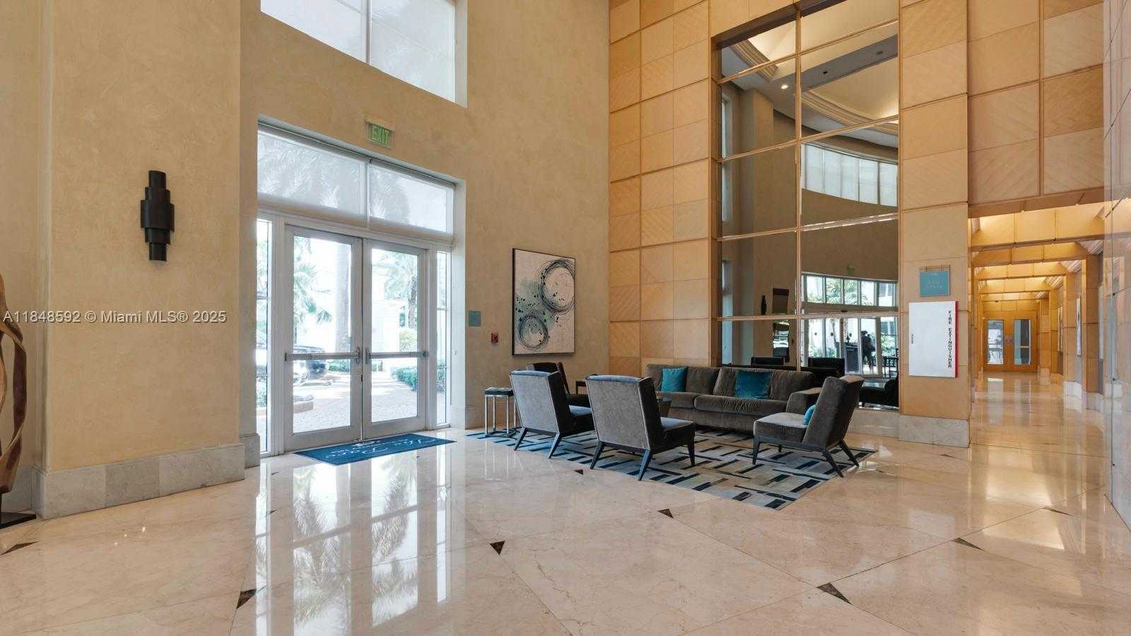 Small Image of 19400 TURNBERRY WAY #1821, Aventura Number 54