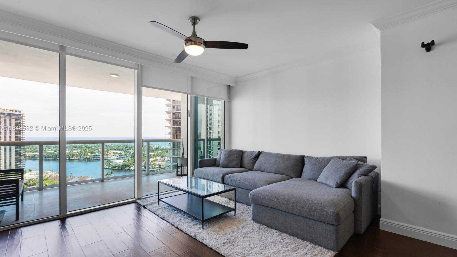 Small Image of 19400 TURNBERRY WAY #1821, Aventura Number 9