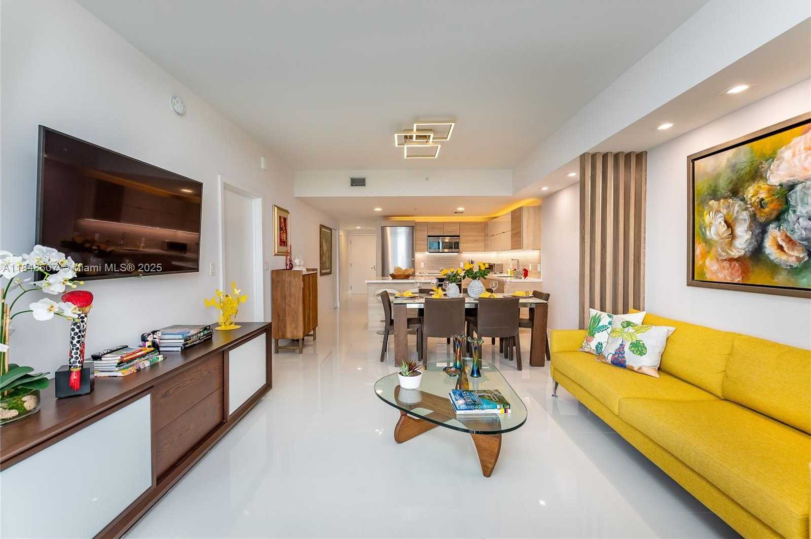 Small Image of 16385 BISCAYNE BLVD #1503, North Miami Beach Number 13