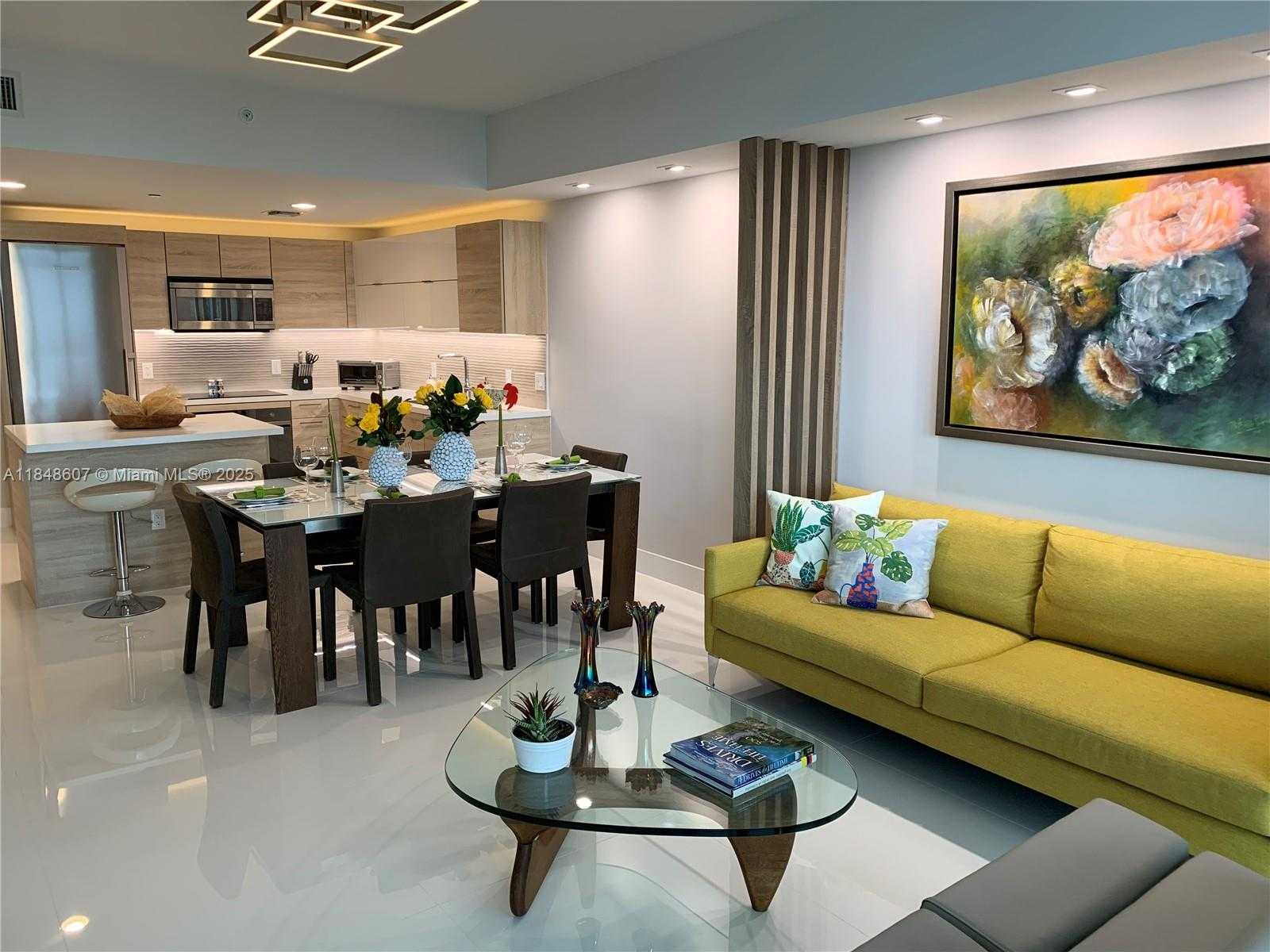 Small Image of 16385 BISCAYNE BLVD #1503, North Miami Beach Number 14