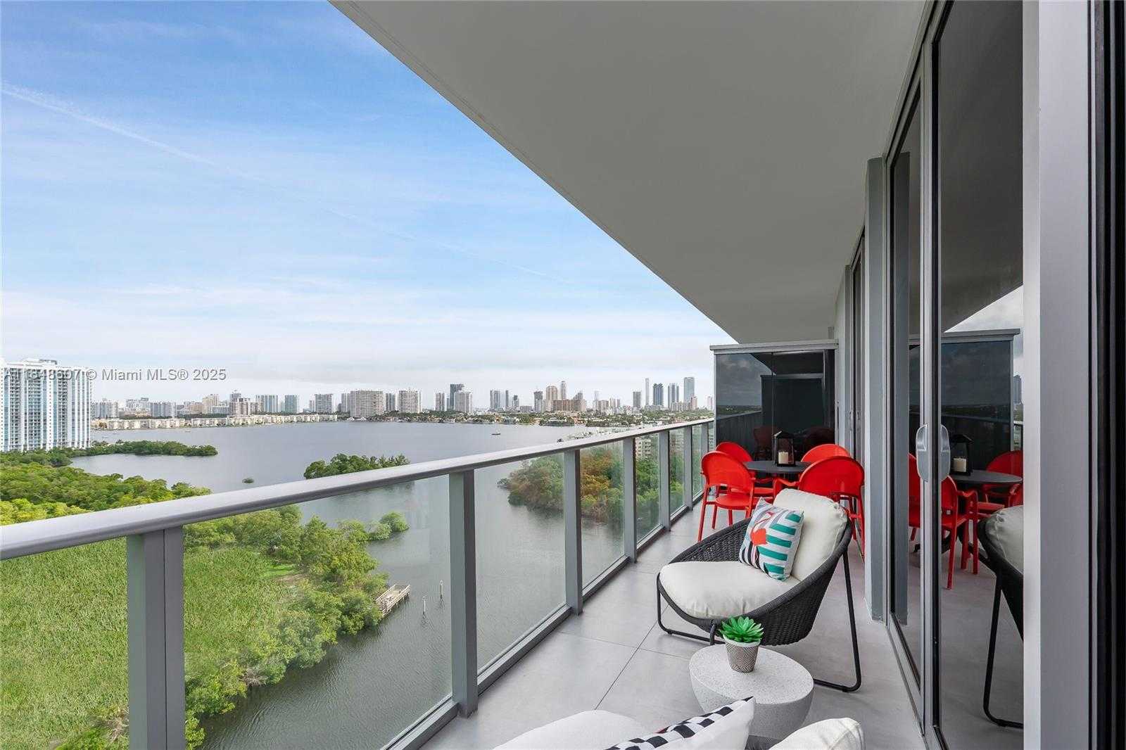 Small Image of 16385 BISCAYNE BLVD #1503, North Miami Beach Number 15