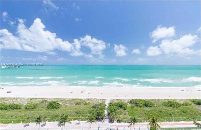 Small Image of 5701 COLLINS AVE #1008, Miami Beach Number 3