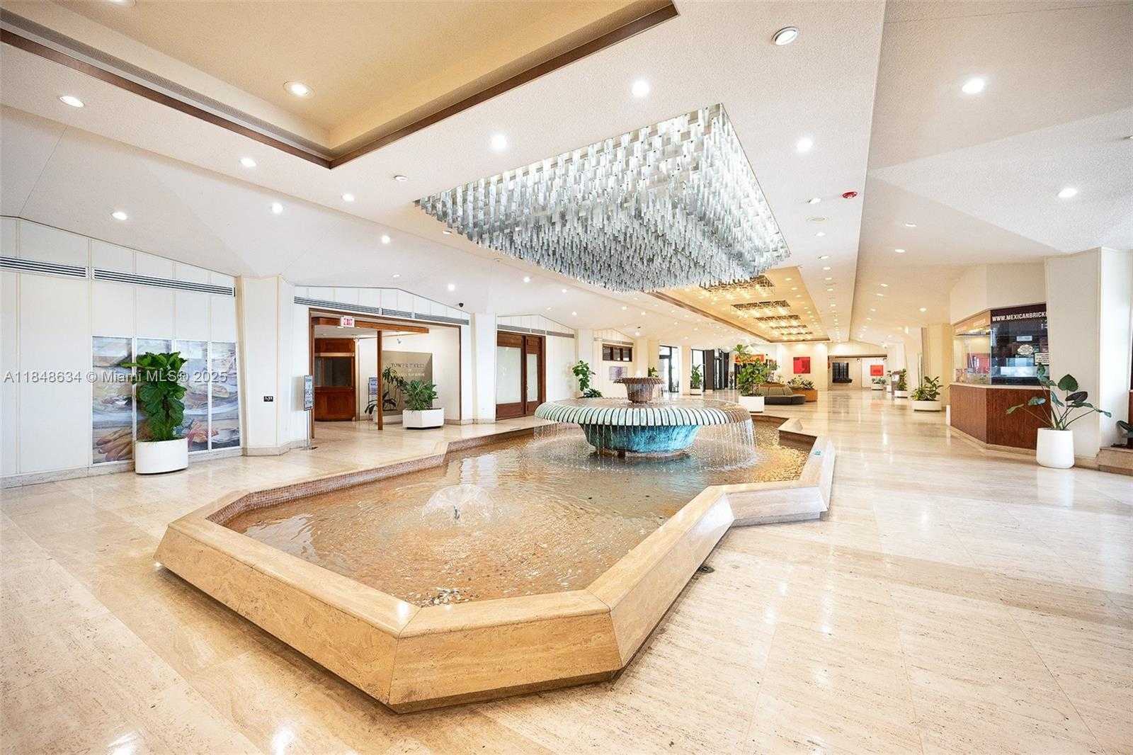 Small Image of 801 BRICKELL BAY DR #1662, Miami Number 14