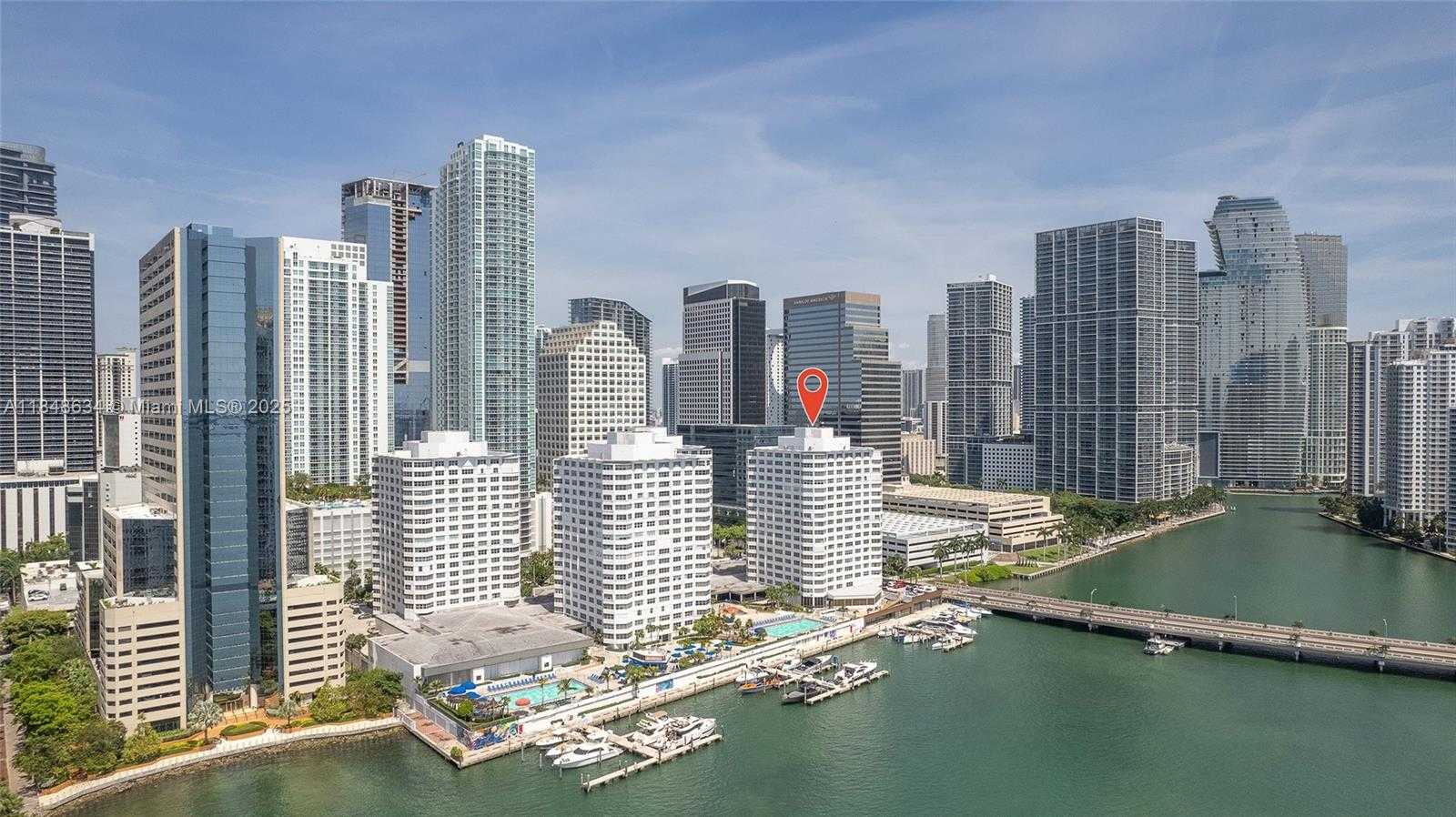 Small Image of 801 BRICKELL BAY DR #1662, Miami Number 15