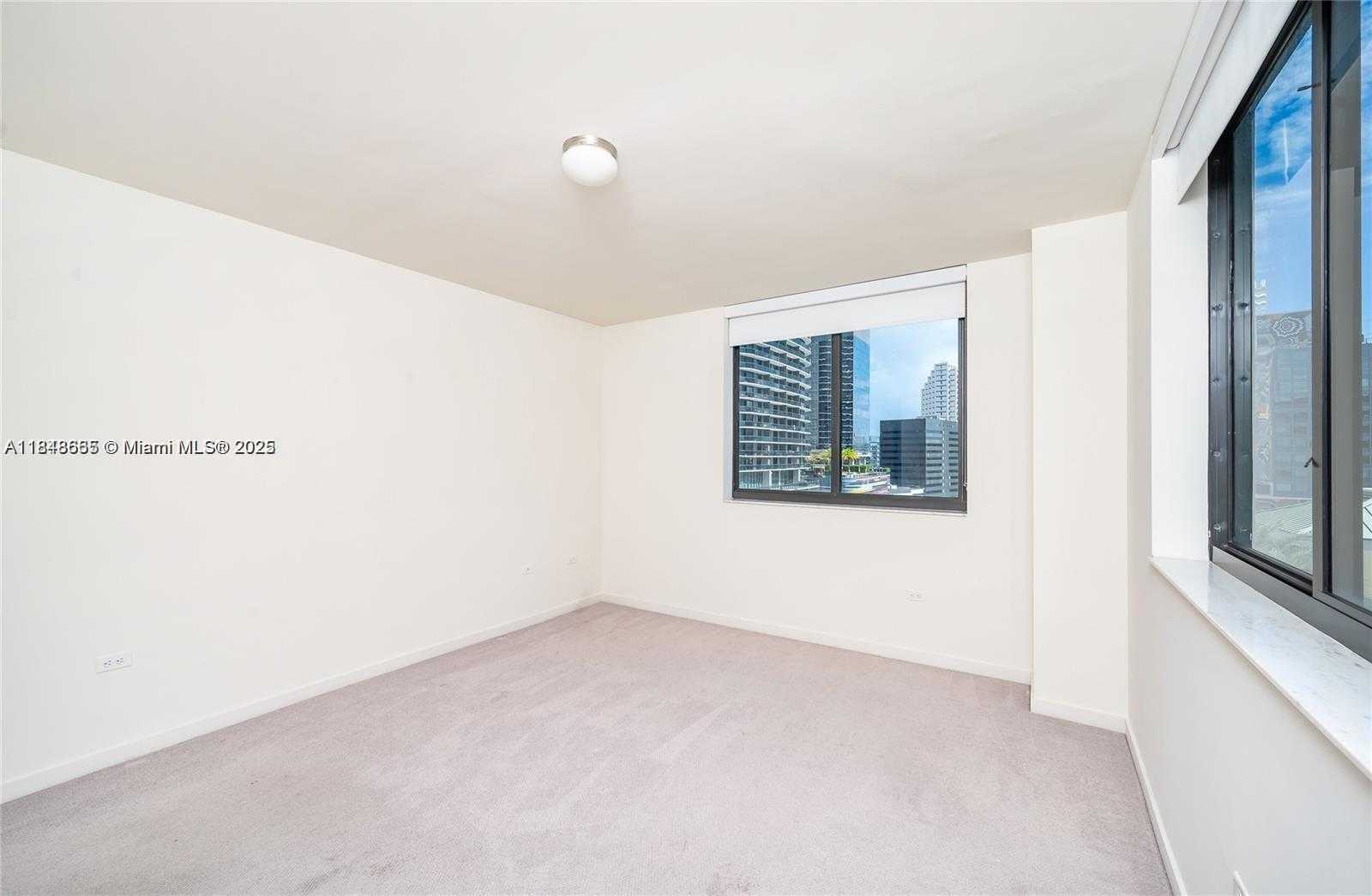 Small Image of 999 SOUTH WEST 1ST AVE #2717, Miami Number 13