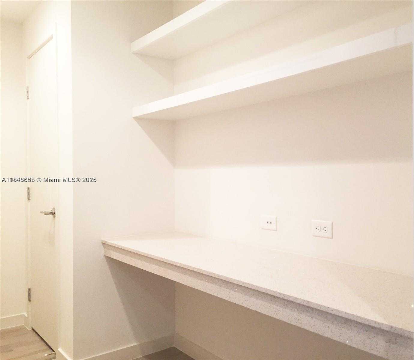 Small Image of 999 SOUTH WEST 1ST AVE #2717, Miami Number 20