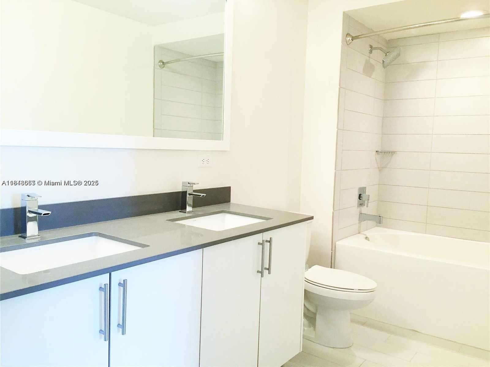 Small Image of 999 SOUTH WEST 1ST AVE #2717, Miami Number 21