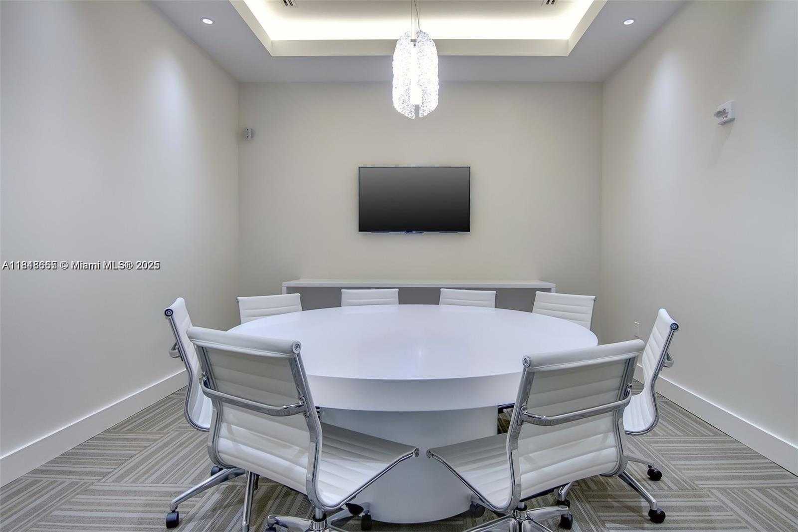 Small Image of 999 SOUTH WEST 1ST AVE #2717, Miami Number 28