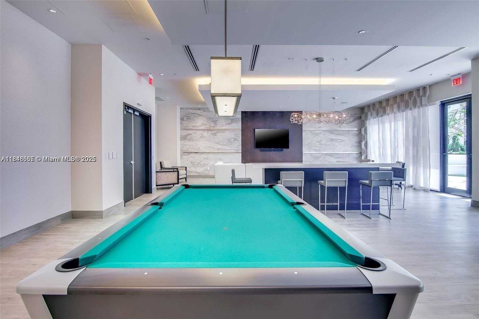 Small Image of 999 SOUTH WEST 1ST AVE #2717, Miami Number 40