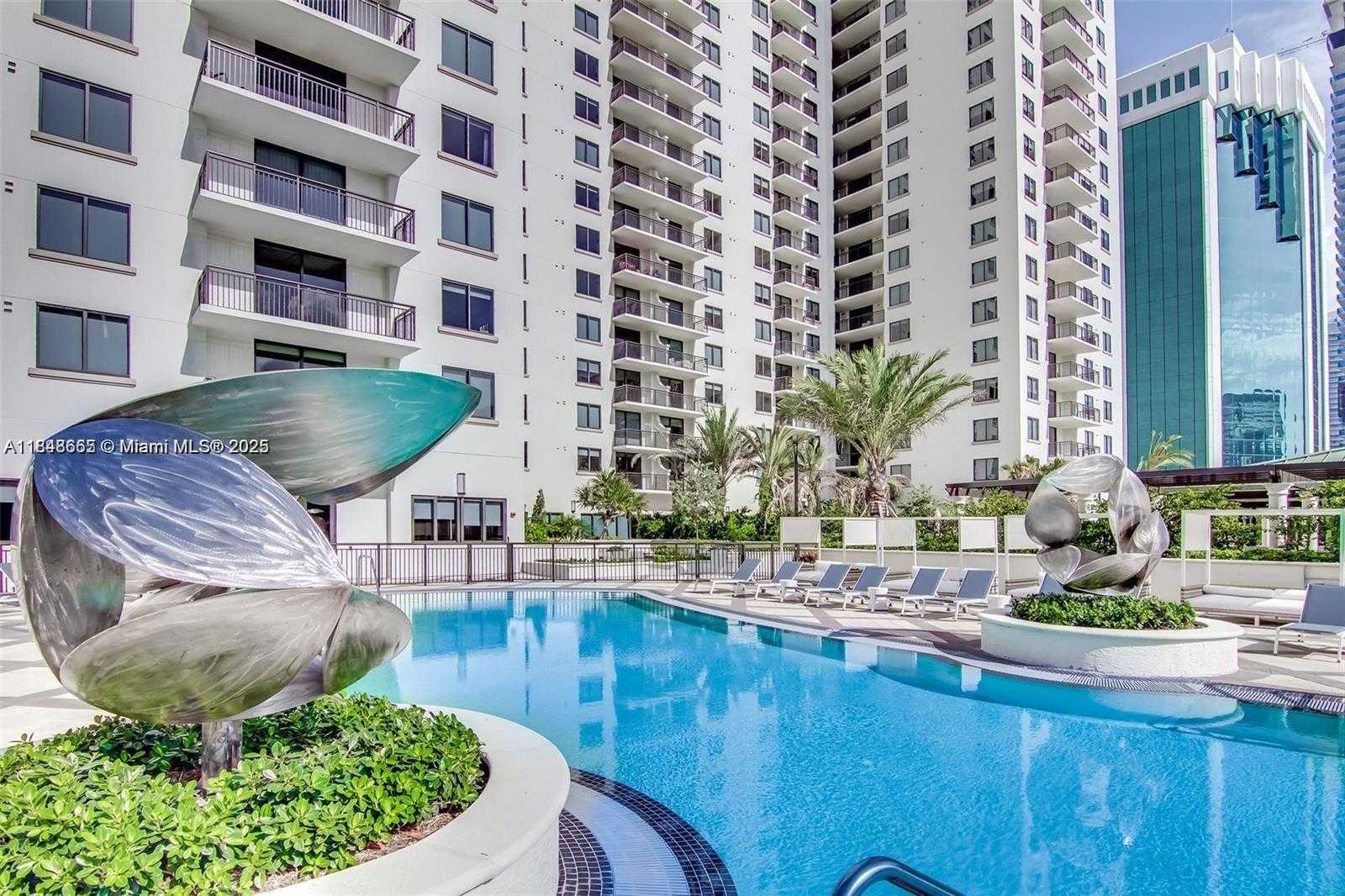 Small Image of 999 SOUTH WEST 1ST AVE #2717, Miami Number 56