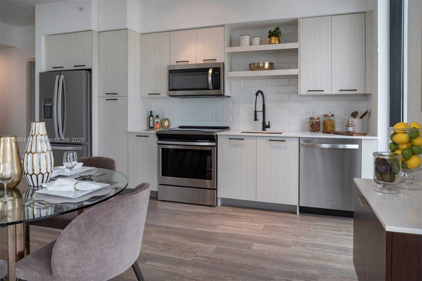 Small Image of 221 SOUTH WEST 12TH ST #1519, Miami Number 12